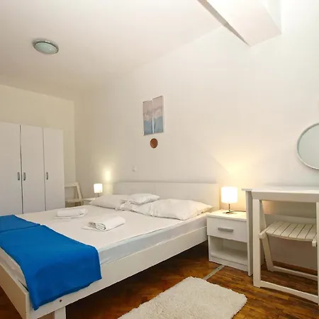 Fuer 5 Personen Ca 78 Qm In Peroj, Istrien Istrische Riviera Apartament *